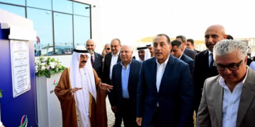 باستثمارات 85 مليون دولار.. رئيس الوزراء يفتتح مستودع موانئ دبي العالمية “مصر للخدمات اللوجستية” بالسخنة 