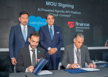 “إي فاينانس” توقّع مذكرة تفاهم مع “Salesforce” لإنشاء منصة “API” المدعومة بالذكاء الاصطناعي