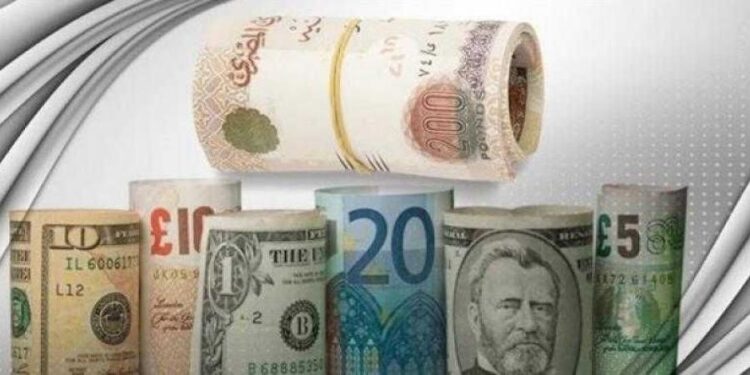أسعار العملات الأجنبية والعربية أمام الجنيه اليوم الأربعاء 5-11-2025