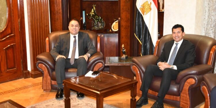 رئيس بنك نكست: رعاية المنتخب البارالمبي للطائرة امتداد لدورنا في دعم أبطال مصر
