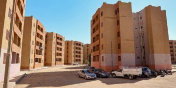 تسليم 100 وحدة سكنية للمواطنين بالمرحلة الثانية من إسكان الطود بالأقصر