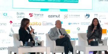 نجيب ساويرس يدعو لطرح بنكا الأهلي ومصر في البورصة