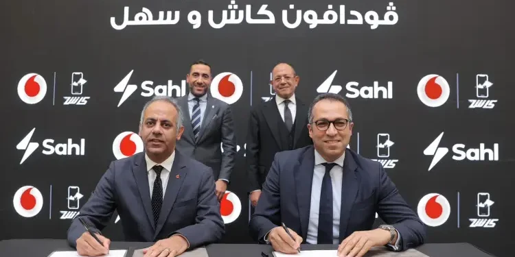 «ڤودافون» و«سهل» يطلقان خدمة جديدة لشحن كروت الكهرباء عبر «أنا ڤودافون»