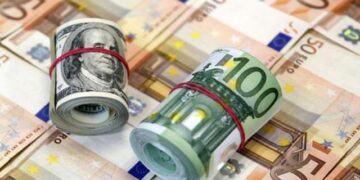 أسعار العملات الأجنبية والعربية أمام الجنيه اليوم الثلاثاء 9-12-2025