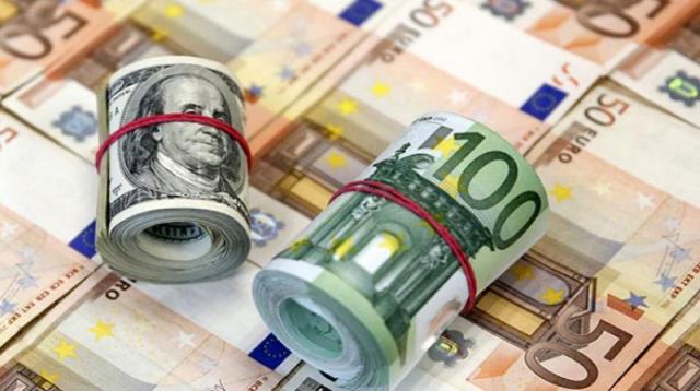أسعار العملات الأجنبية والعربية أمام الجنيه اليوم الثلاثاء 9-12-2025