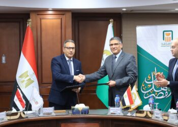البنك الأهلي المصري يوفر حلولاً تمويلية متكاملة لأصحاب الورش والمصانع بالحيزة