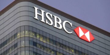 البنك المركزي يغرم «HSBC مصر» 1.5 مليار جنيه بسبب مخالفات تمويل