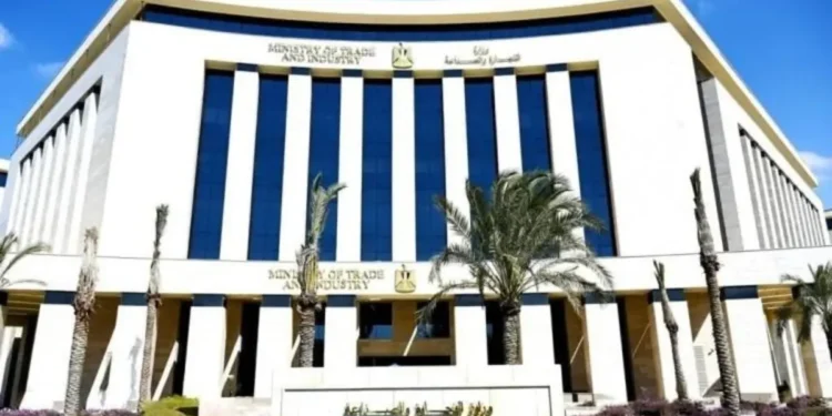 وزارة الصناعة تقدم حزمة تيسيرات جديدة للمشروعات الصناعية المتعثرة