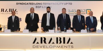 البنك الأهلي يرتب تمويلاً مشتركًا بـ 6.06 مليار جنيه لمشروع فيرمونت صن كابيتال بالأهرامات