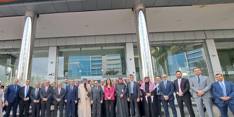 البنك الأهلي المصري يحتفل بافتتاح فرعه بالرياض  