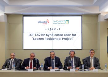 البنك الأهلي المصري يقود تمويلاً مشتركًا بقيمة 1.42 مليار جنيه لمشروع SEAZEN بالساحل الشمالي
