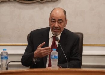 إسماعيل: مليار جنيه دفعة جديدة تصرفها هيئة الشراء الموحد لموردي المستلزمات الطبية خلال أيام