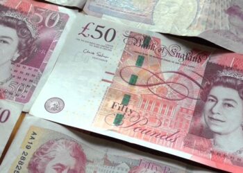 سعر الجنيه الاسترليني مقابل الجنيه في ختام اليوم الثلاثاء 14-7-2026