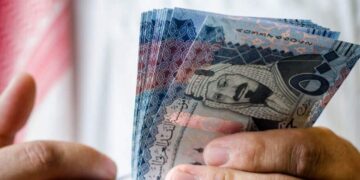 سعر الريال السعودي أمام الجنيه في ختام تعاملات اليوم الثلاثاء